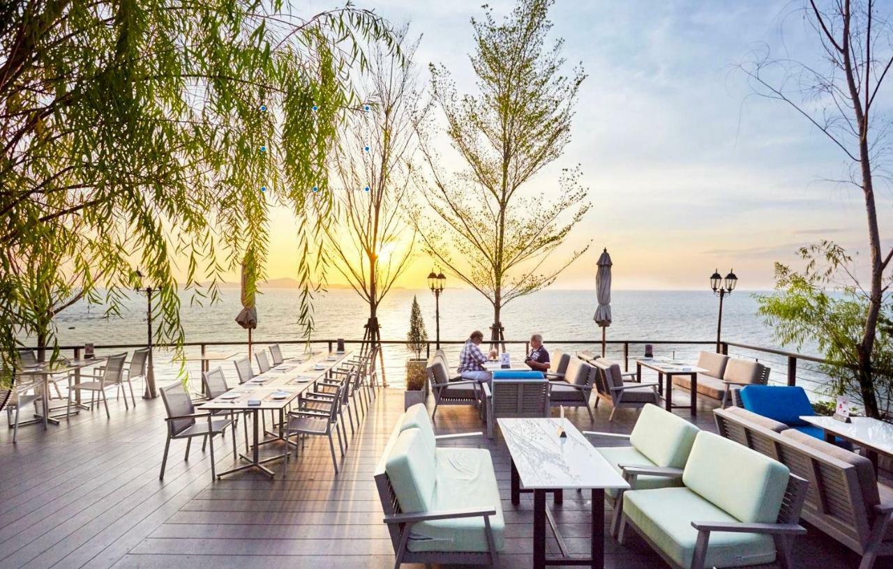Апартаменты The Peak Towers Sea View Паттайя Экстерьер фото